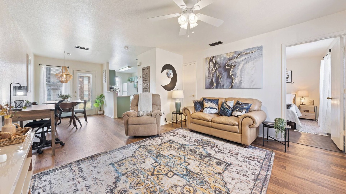 Killeen Apartment | 2-bedroom apartment in delightful Killeen with WiFi, AC