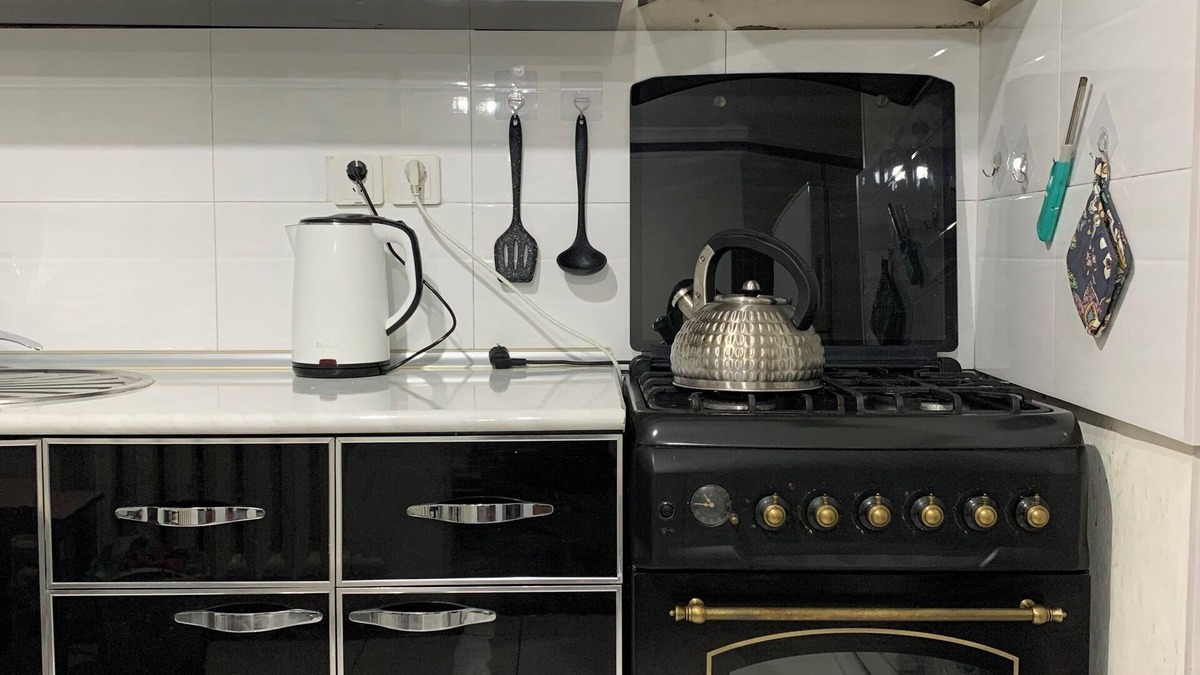 Tashkent Apartment | 2-bedroom apartment in enjoyable Toshkent with WiFi, AC