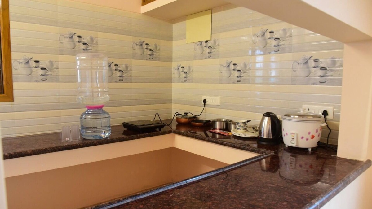 Tirupati House | 2 bedroom apartment's stay with all amenities and pet friendly.