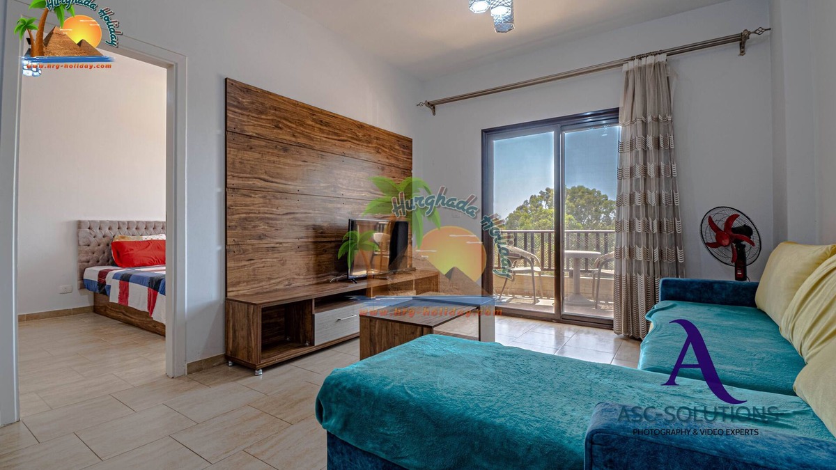 Hurghada Apartment | 2-Bedroom Apartment with Balcony at Turtles Beach