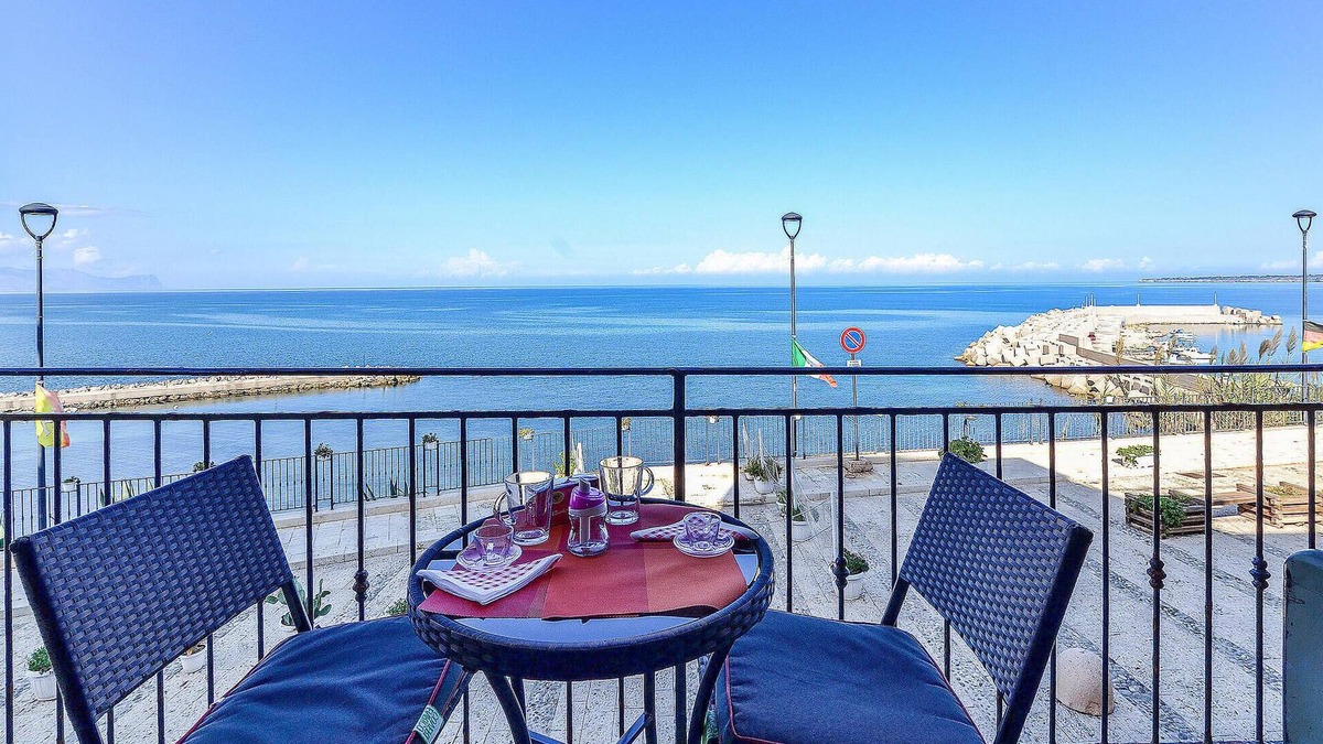 Trappeto Apartment | 2 bedroom awesome apartment in Trappeto