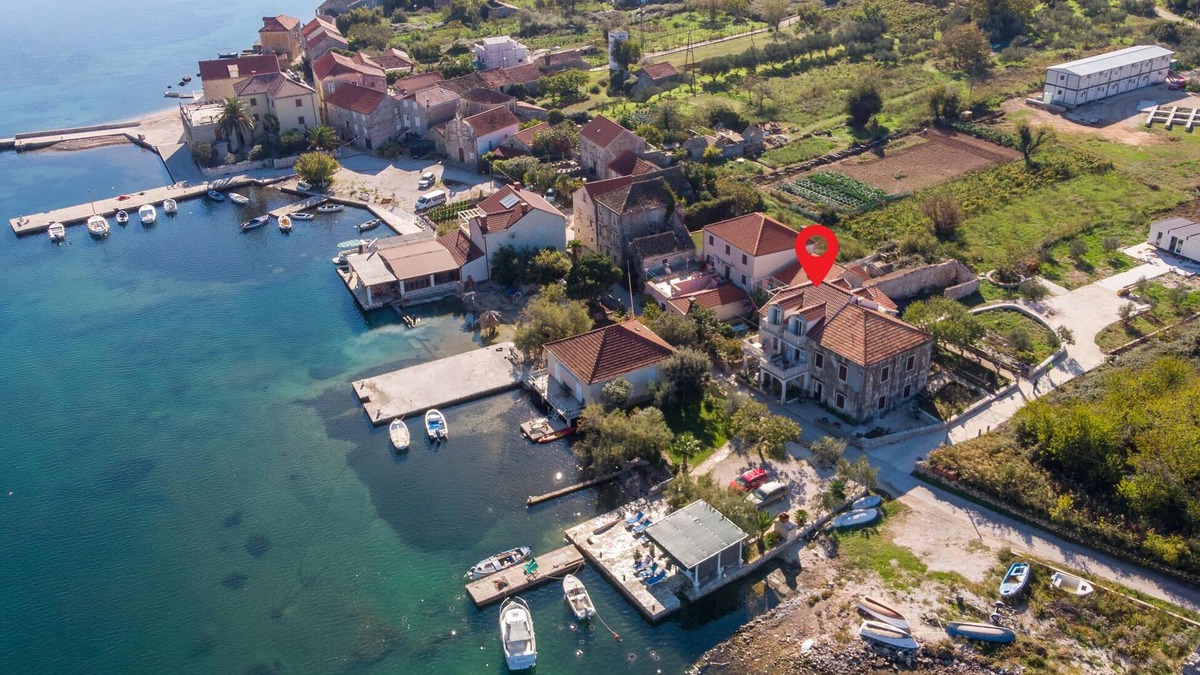 Broce Apartment | 2 bedroom awesome apartment in Ston