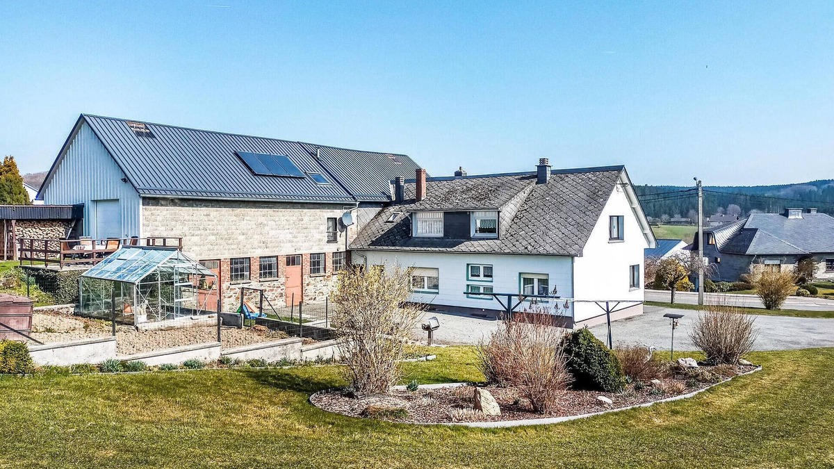Burg-Reuland House | 2 bedroom awesome home in Burg-Reuland