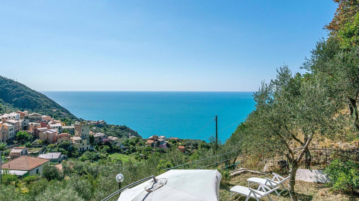 Costa House | 2 bedroom awesome home in Framura (SP)