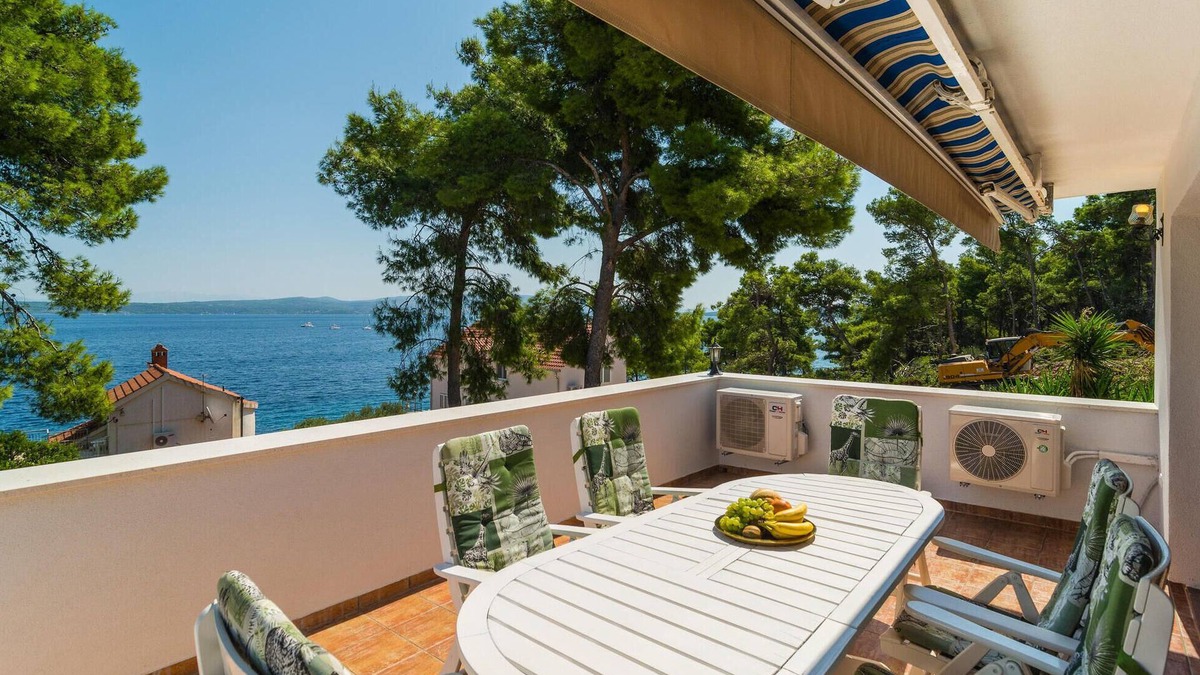 Stomorska House | 2 bedroom awesome home in Stomorska