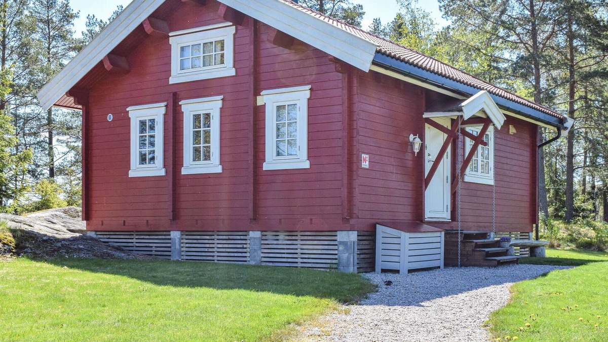 Skiptvet Municipality House | 2 bedroom awesome home in Sarpsborg