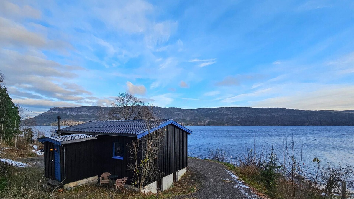 Hole Municipality House | 2 bedroom awesome home in Vikersund