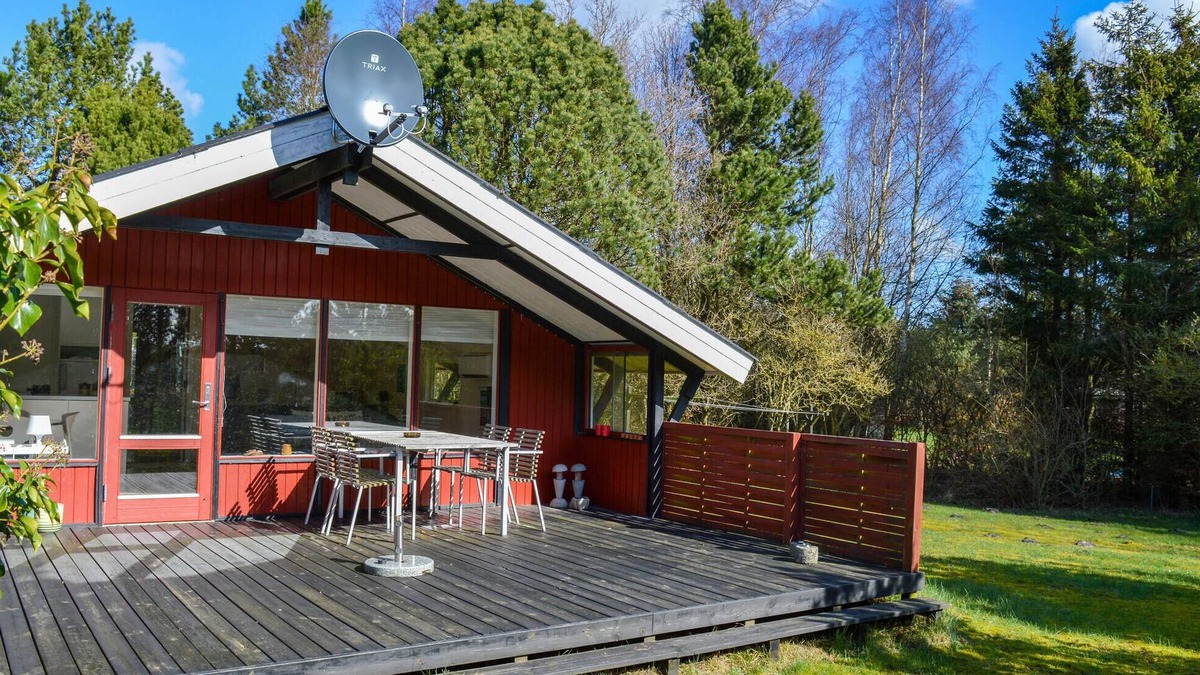 Hou House | 2 bedroom awesome home in Hals