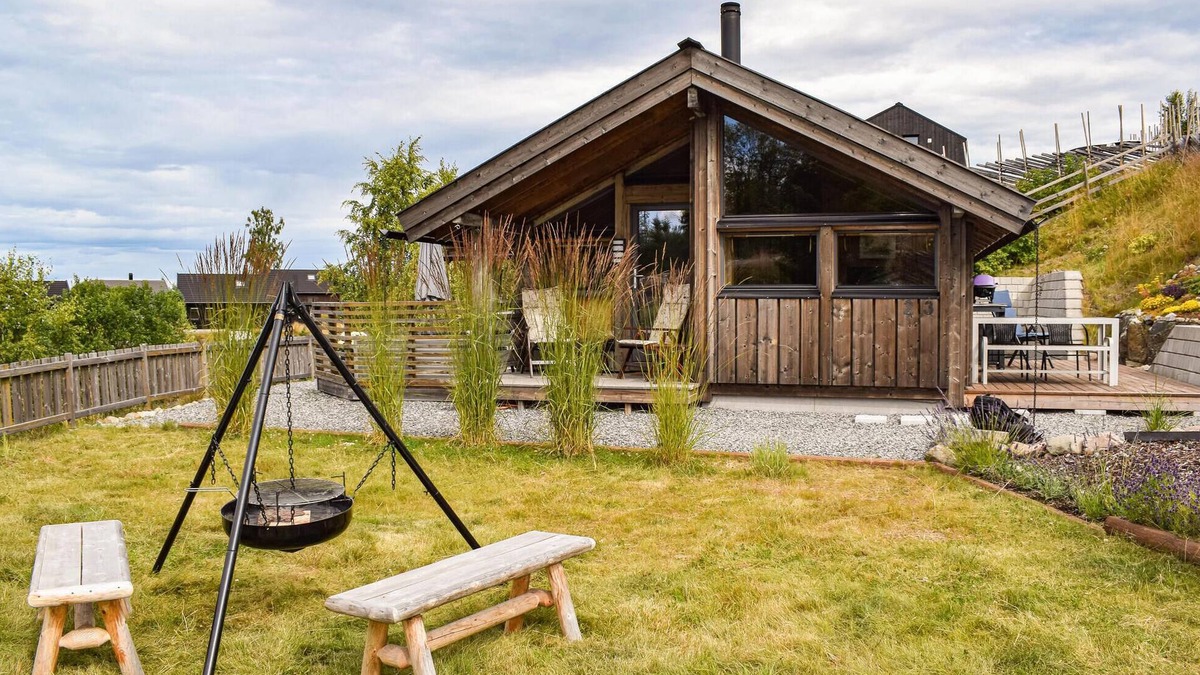 Hurdal Municipality House | 2 bedroom awesome home in Espa
