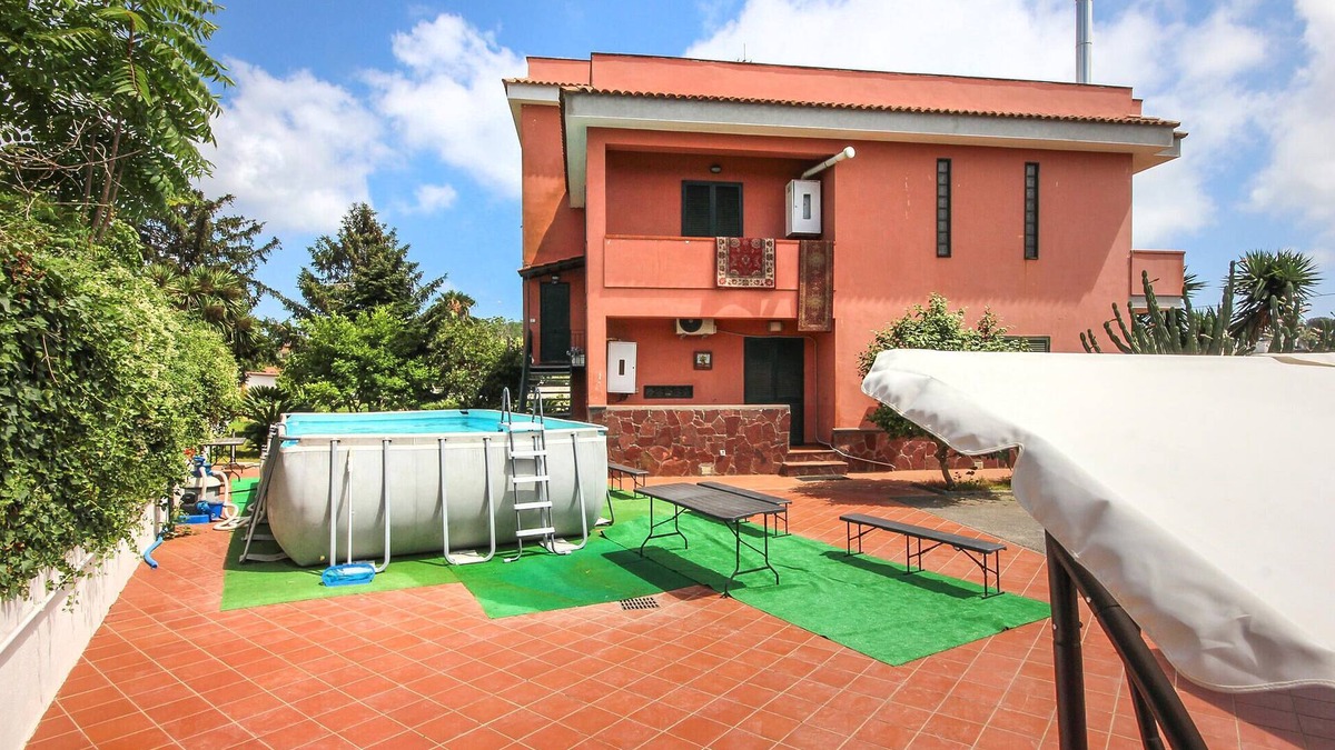 Arco Felice House | 2 bedroom awesome home in Pozzuoli
