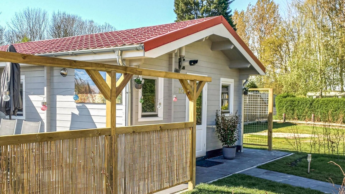 Heinkenszand House | 2 bedroom awesome home in Heinkenszand