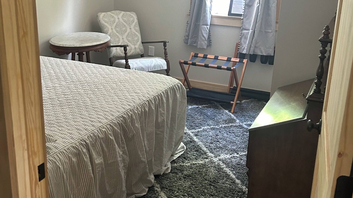 Carroll Apartment | 2-bedroom barndominium apartment with equine lodging and additional camper spot