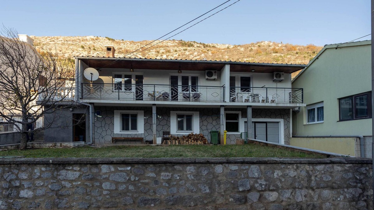 Veljun Primorski Apartment | 2 bedroom beautiful apartment in Senj
