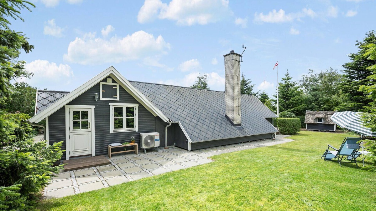 Hvalpsund House | 2 bedroom beautiful home in Farsø