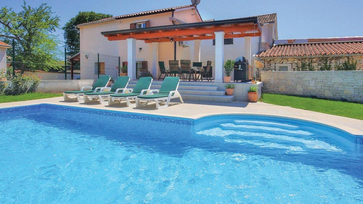 Mali Vareski House | 2 bedroom beautiful home in Krnica
