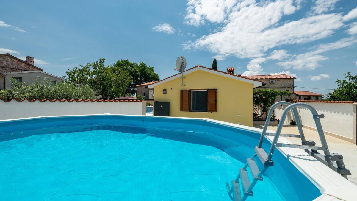 Orihi House | 2 bedroom beautiful home in Orihi