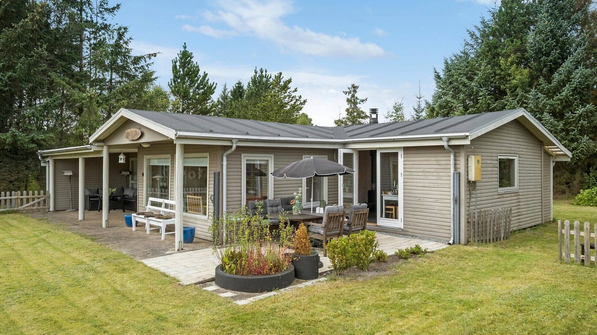 Hou House | 2 bedroom beautiful home in Hals