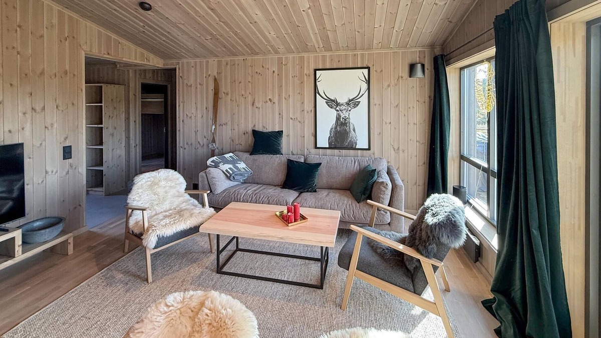 Sor-Fron House | 2 bedroom beautiful home in Gålå