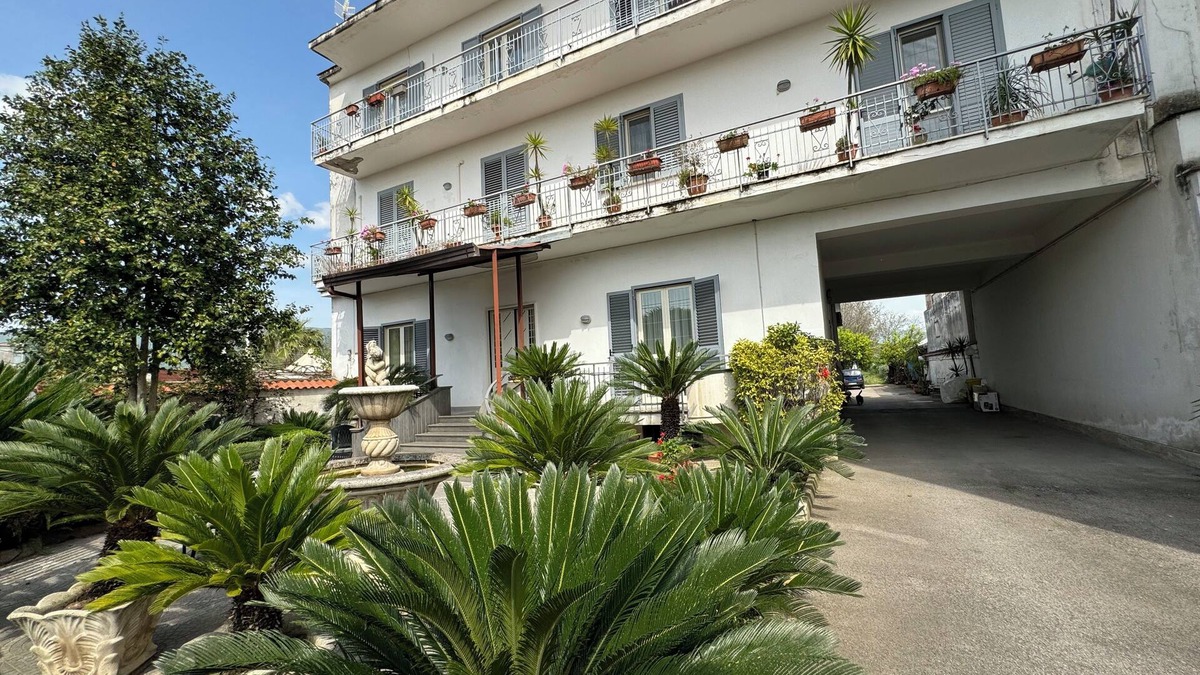 Camposano Bed & Breakfast | 2 Bedroom Bed & breakfast in Camposano