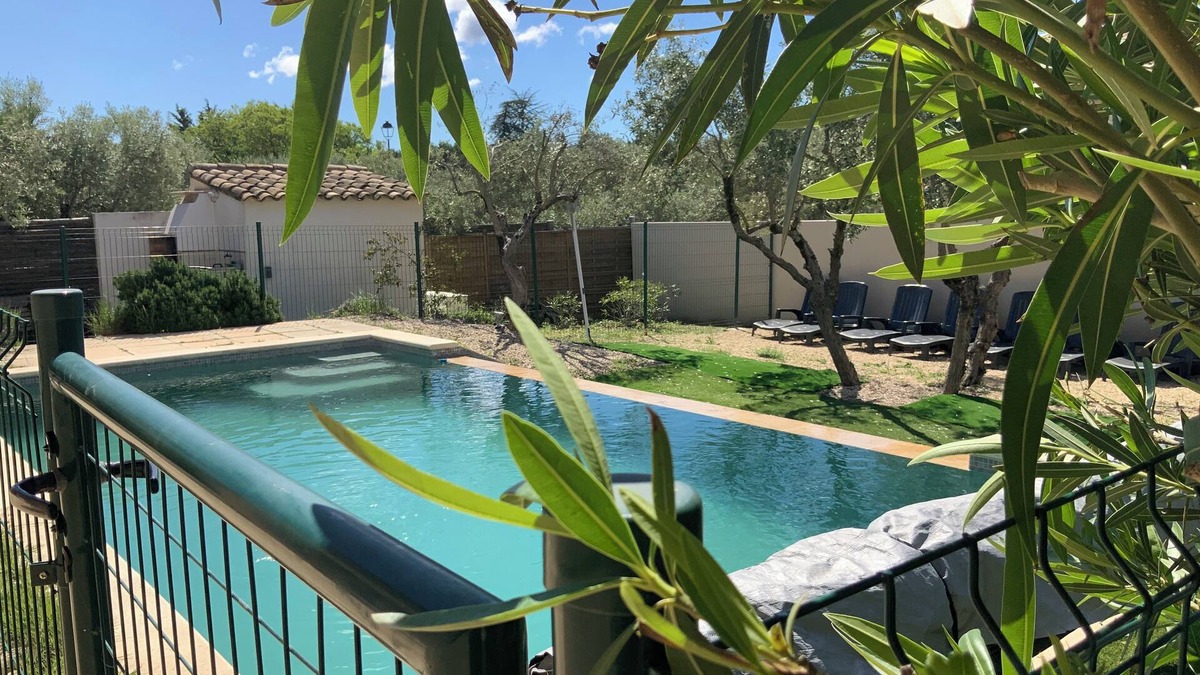 Merindol Bed & Breakfast | 2 Bedroom Bed & breakfast in MÃ©rindol