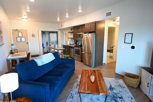 Historic Southwest Apartment | 2 Bedroom Brand New Apartment Near Mayo, Park Free