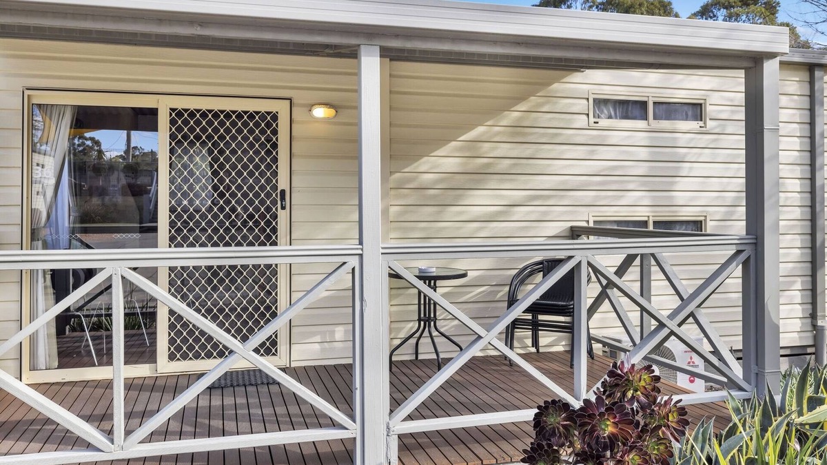 Metung Villa | 2 Bedroom Budget Villa