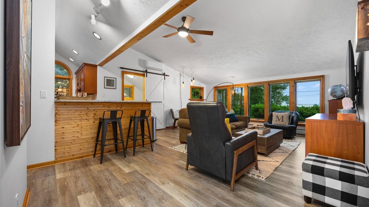 Suttons Bay Apartment | 2 Bedroom Carriage House with view of Suttons Bay