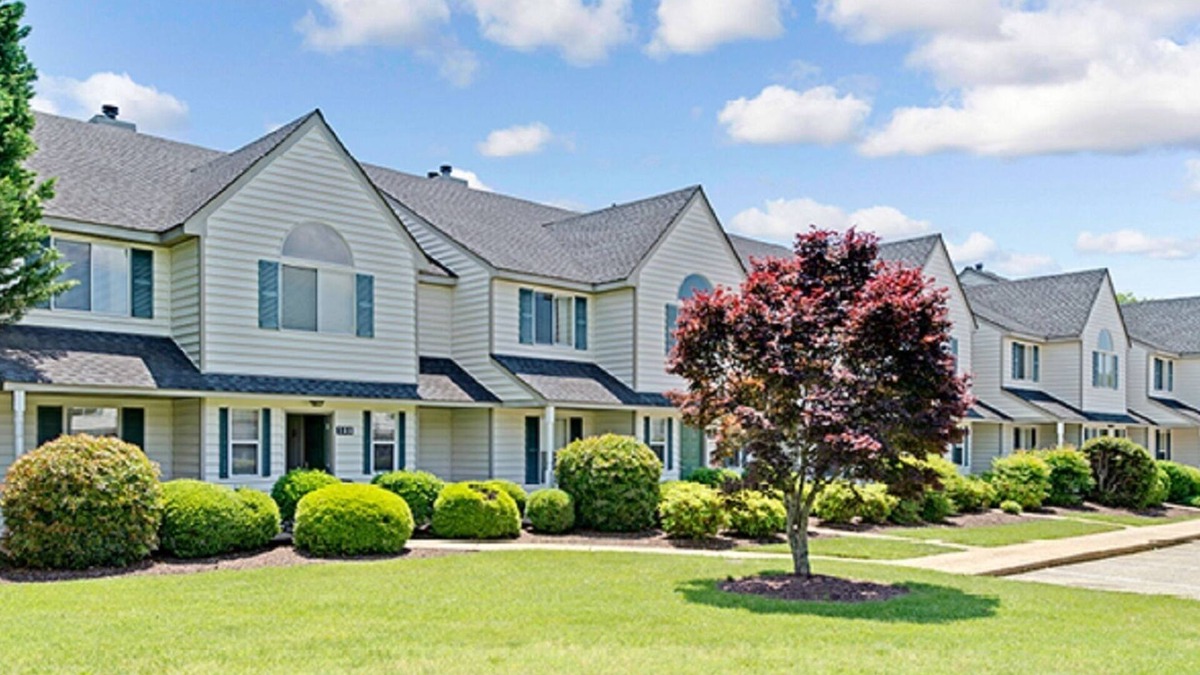 Berkeley Condo | 2 Bedroom Condo At The Historic Powhatan Resort