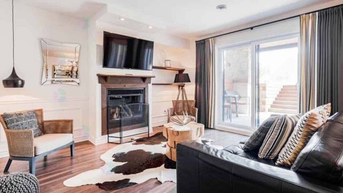Saint-Sauveur Apartment | 2-bedroom condo monthly rental