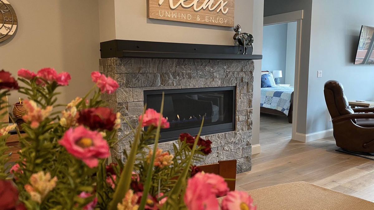 Grand Lake Condo | 2 Bedroom Condo on the Boardwalk in downtown Grand Lake
