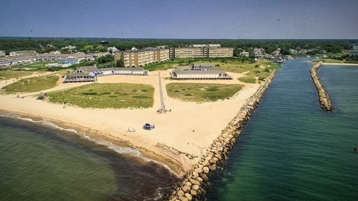 West Harwich Condo | 2 bedroom condo, private beach, pool, tennis, pickle ball and dining