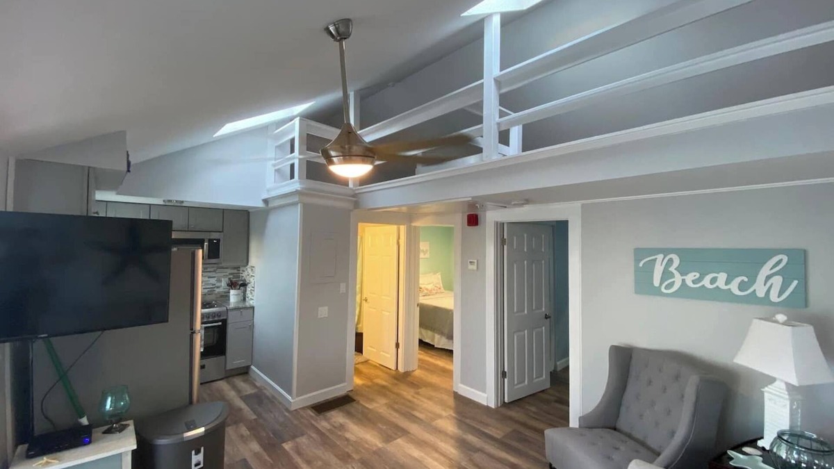 Dennis Port Condo | 2 bedroom condo right across from the Beach, great for family/friend vacations