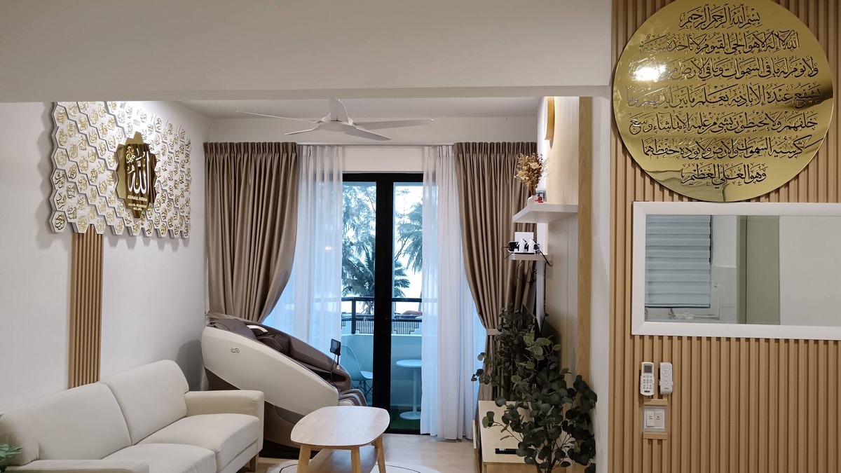 Kampung Baharu Sungai Udang Condo | 2-Bedroom Condo Seaview Pantai Puteri