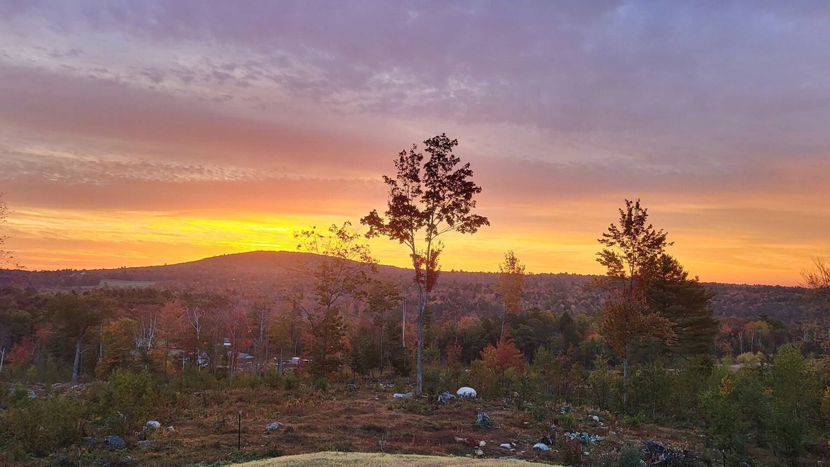 Brooks Cottage | 2 bedroom cottage house at Pond Hill Farms