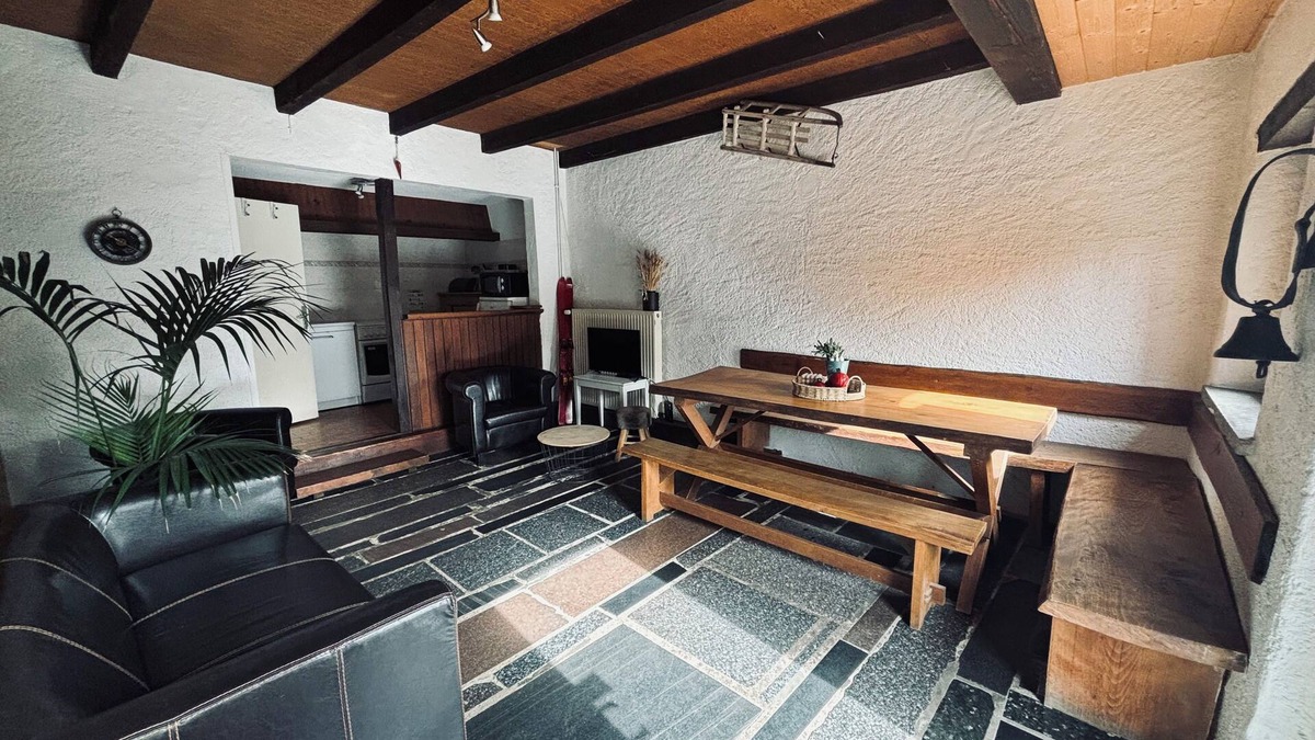 Le Bonhomme Cottage | 2 Bedroom Cottage in Le Bonhomme