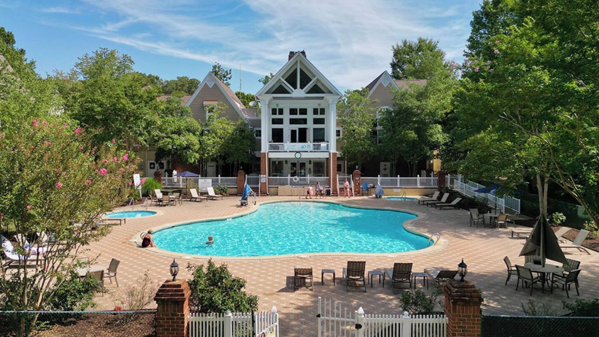 Lackey Cottage | 2-bedroom cottage in amazing King's Creek Williamsburg