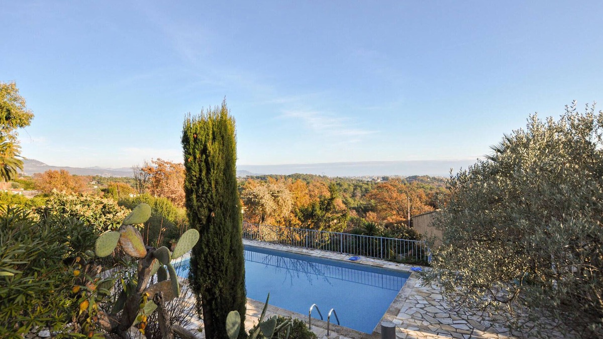 La Gaude Apartment | 2 bedroom cozy apartment in La Gaude