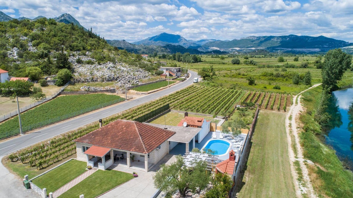 Stasevica House | 2 bedroom cozy home in Stasevica