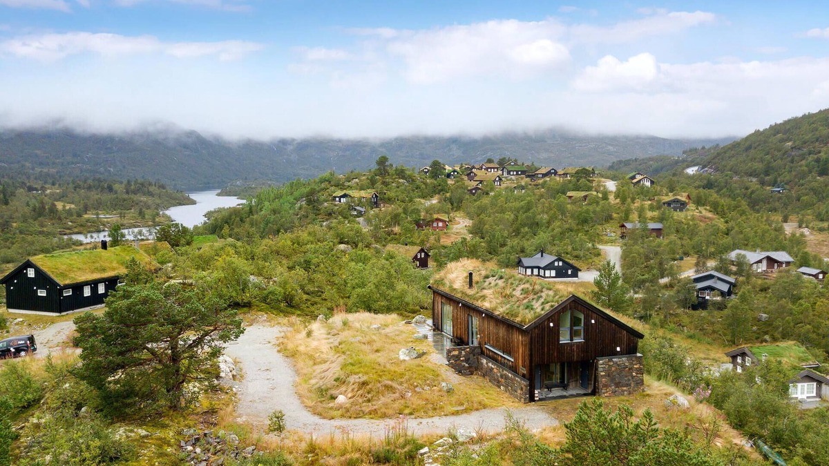 Vinje House | 2 bedroom cozy home in Edland
