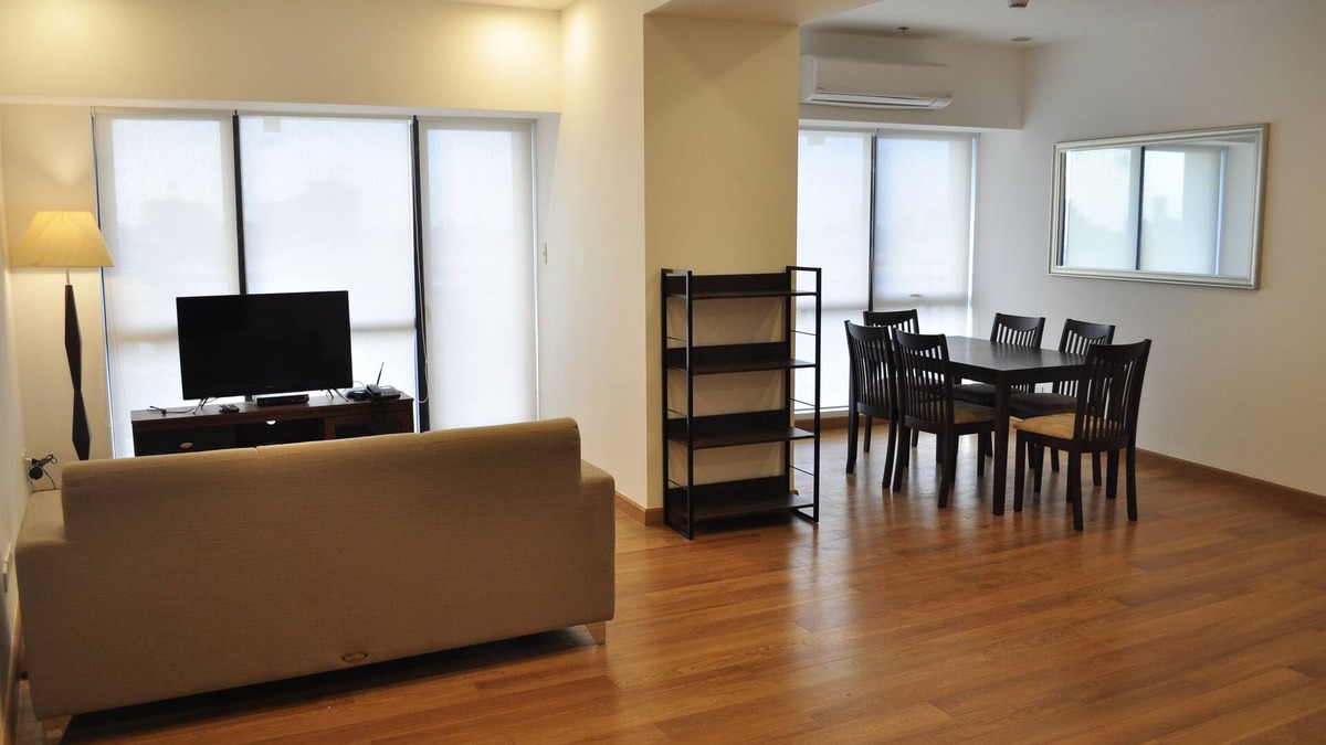 Downtown Apartment | 2-Bedroom Deluxe @ Milano 808