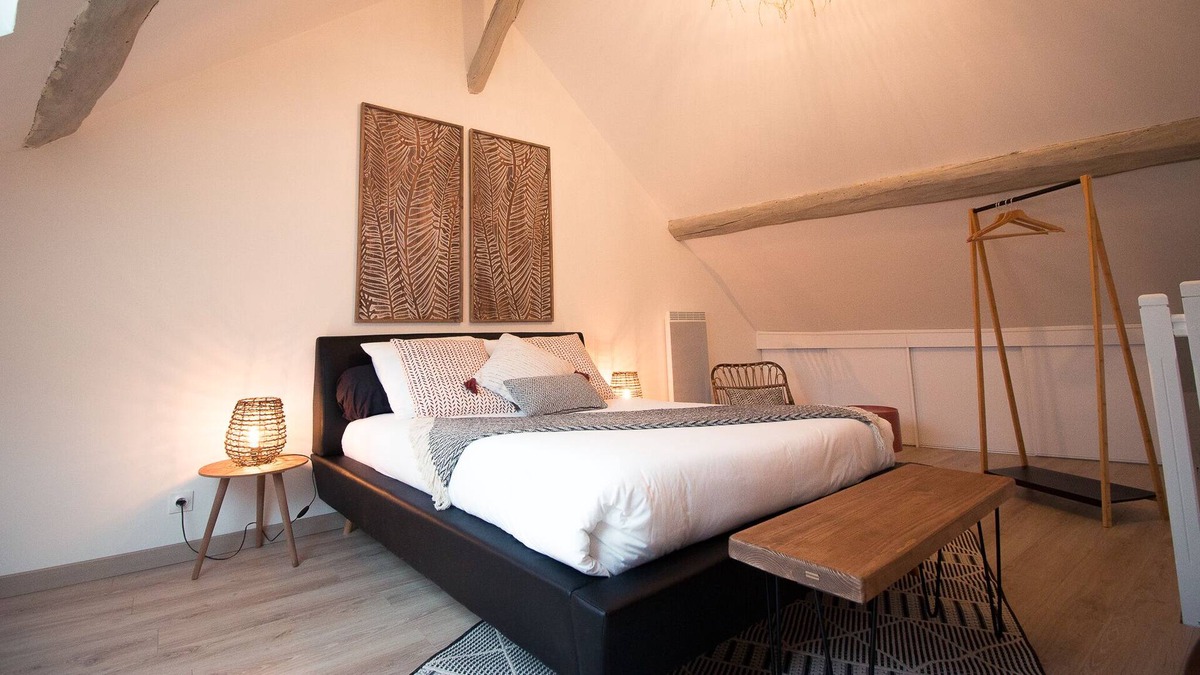 Pontoise Apartment | 2 bedroom duplex apartment in the center of Pontoise