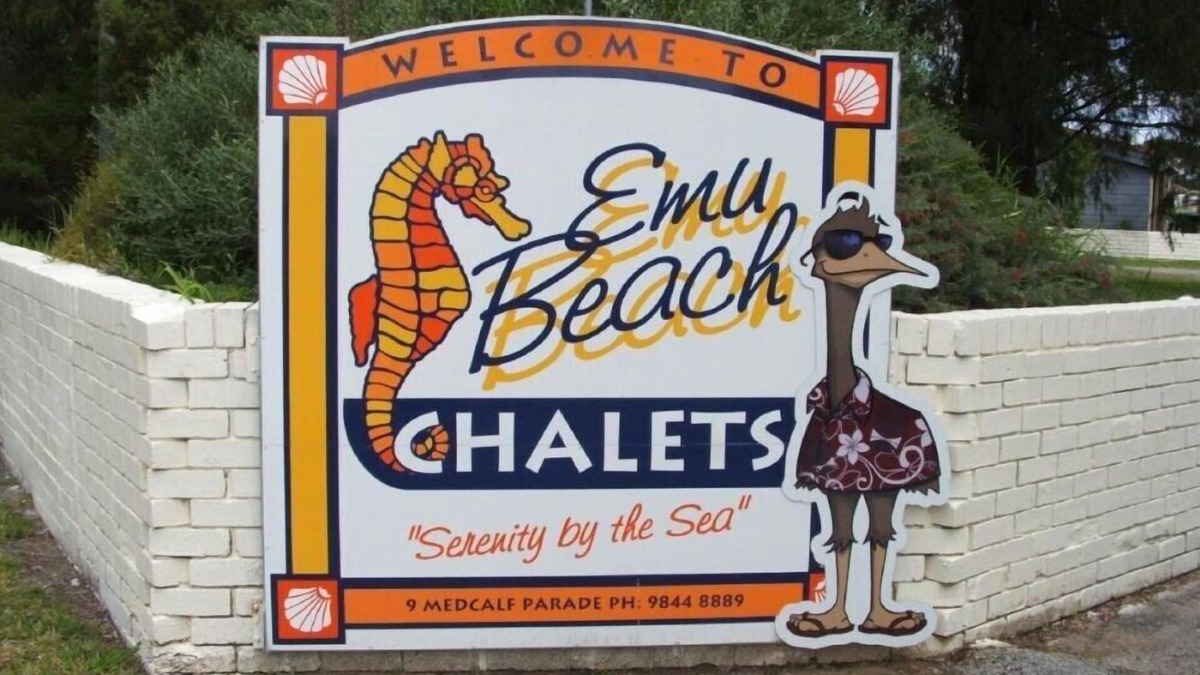 Emu Point Ski Chalet | 2 Bedroom Family Extra Chalet Emu Beach