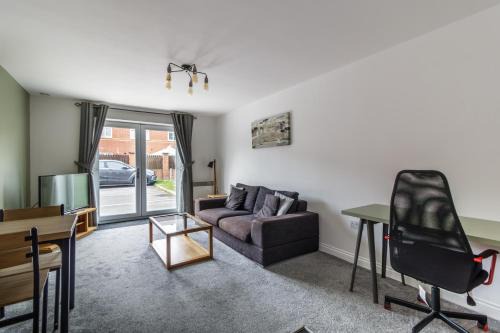 Castleford Apartment | 2 Bedroom Flat 1, Glasshoughton