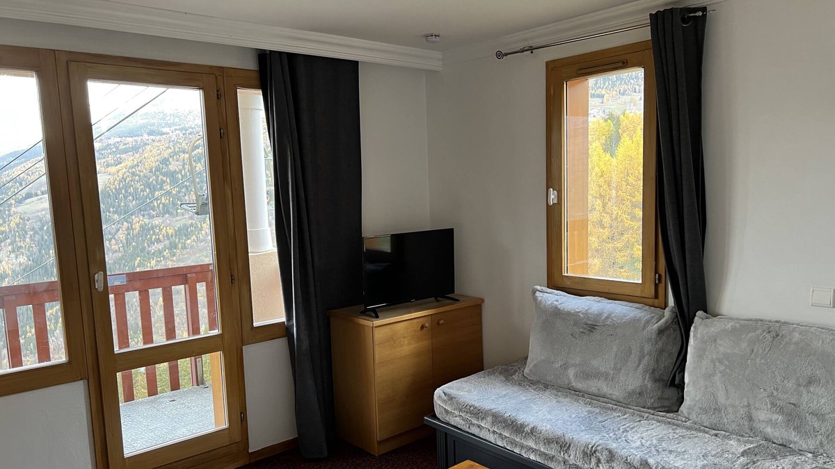 Bellentre Apartment | 2 bedroom apartment at the foot of the slopes
