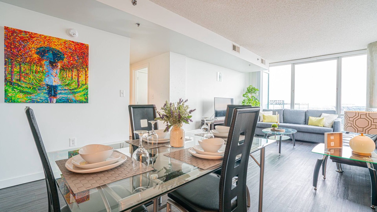 Downtown West Apartment | 2 Bedroom Fully Furnished APT over Camden Yards by RedAwning