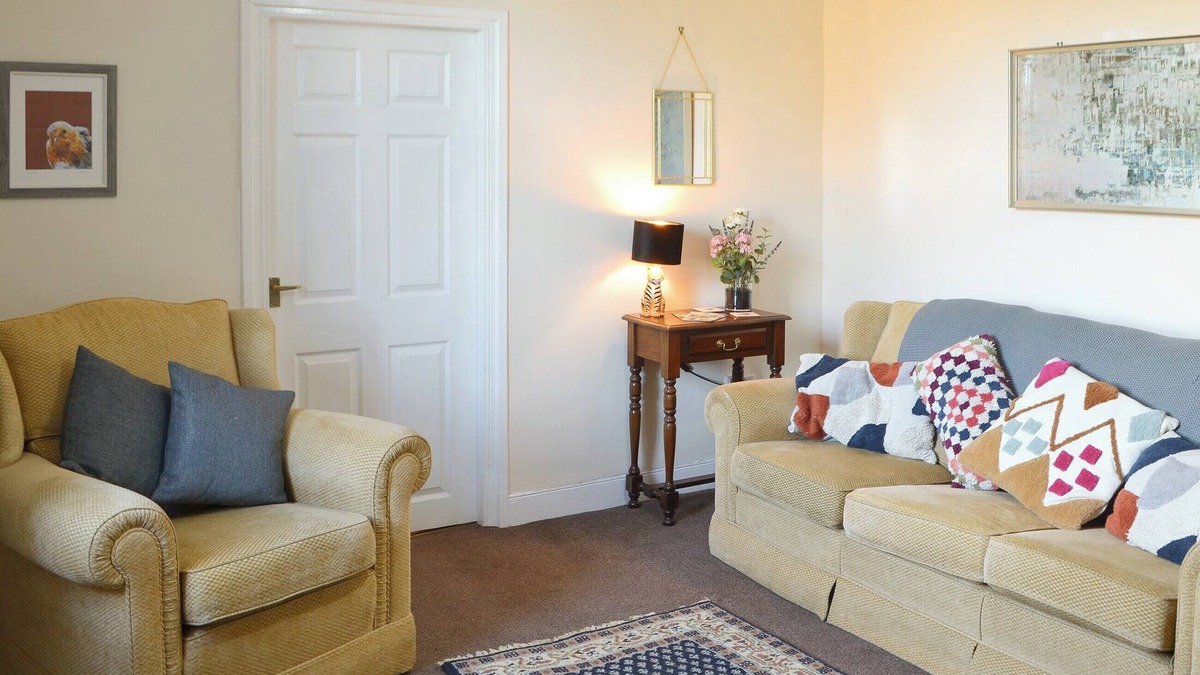 Whitley Bay Cottage | 2 bedroom accommodation in Holywell, Whitley Bay