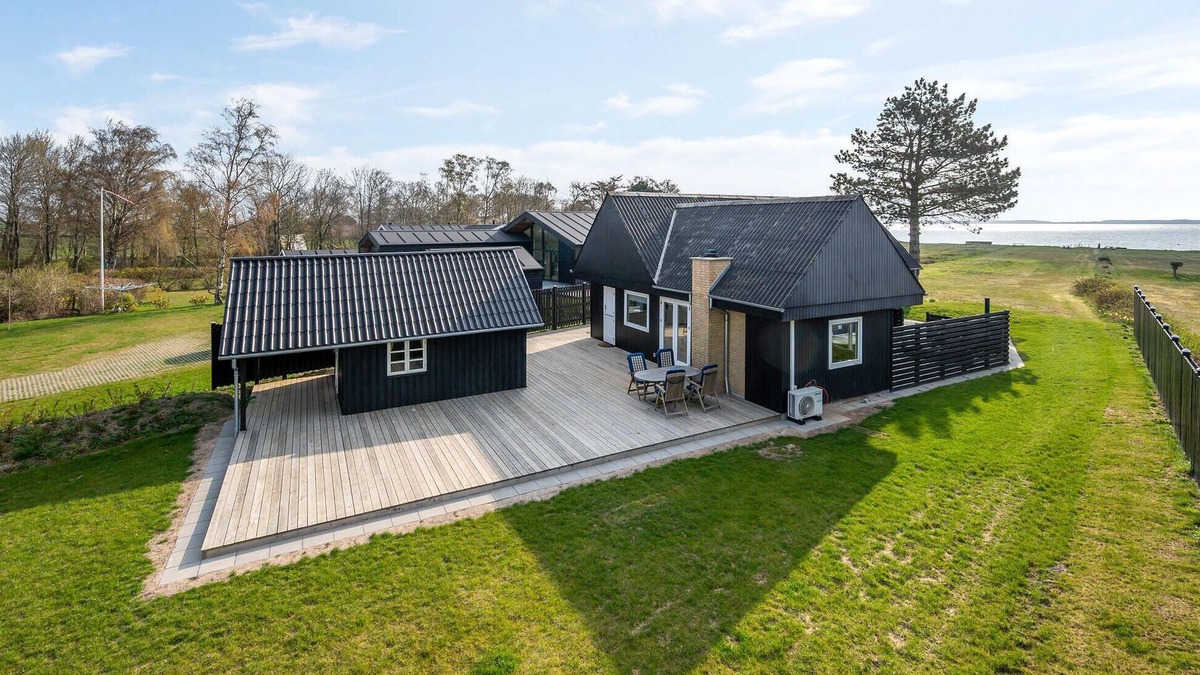 Hesselager House | 2 bedroom gorgeous home in Hesselager