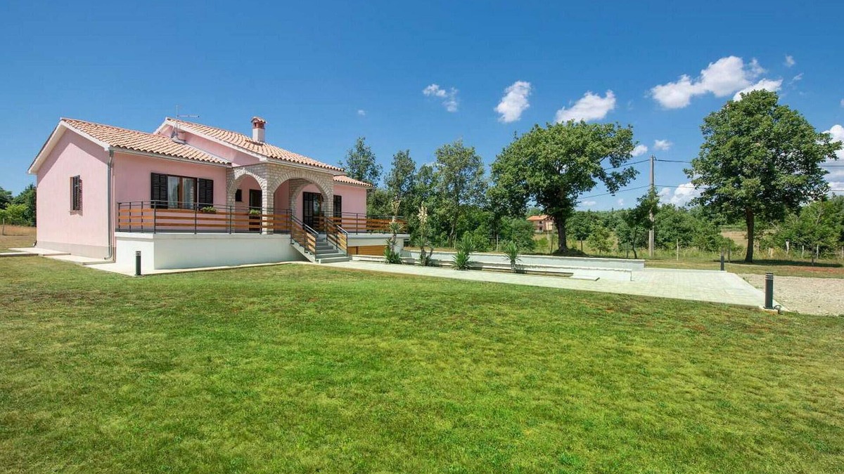 Sumber House | 2 bedroom gorgeous home in Labin