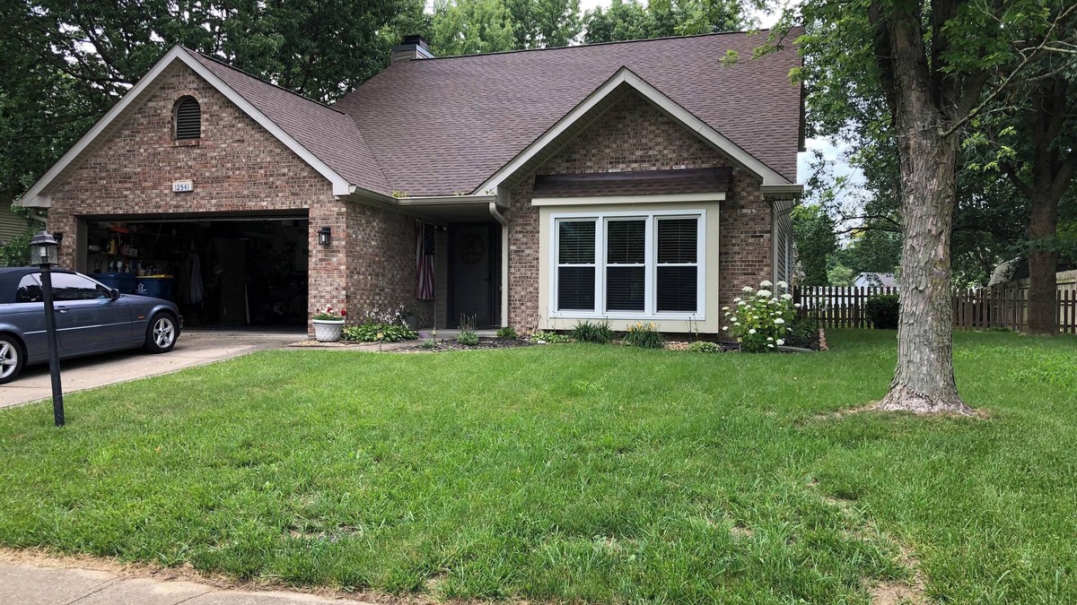 Fishers House | 2 Bedroom home with fenced yard.