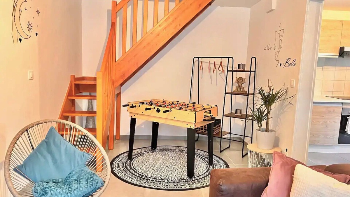 Ruelle-sur-Touvre House | 2 bedroom house in town center, WIFI & free parking